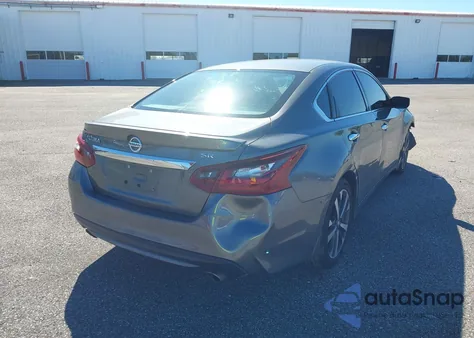 2017 Nissan Altima 2.5 Sr from USA, damaged, VIN 1N4AL3AP2HC479692